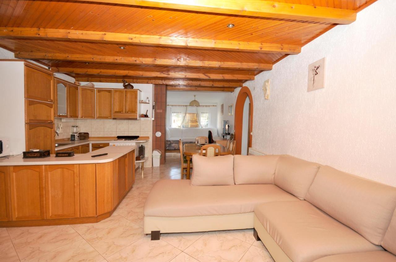 Apartman Elena Trogir Exterior foto